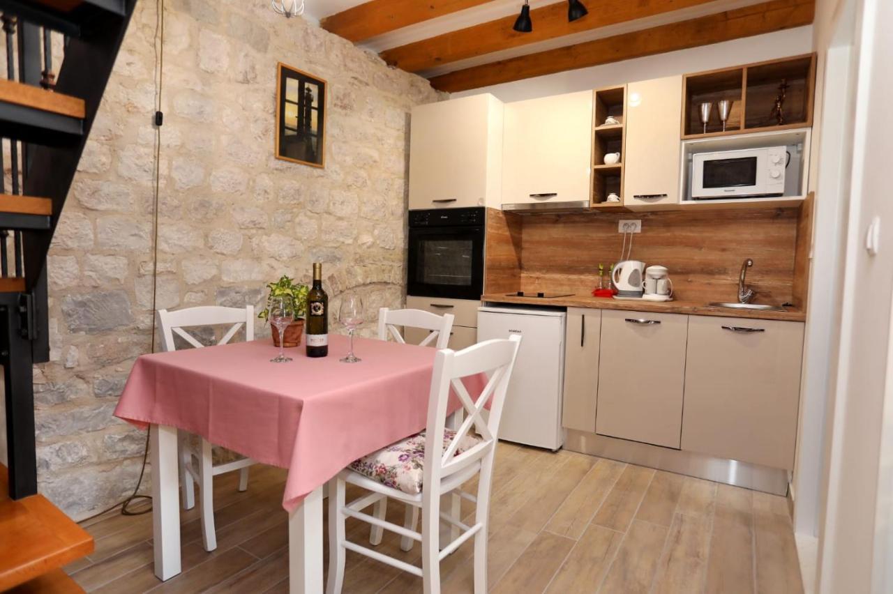Studio Apartman Mihaella Kaštela Zewnętrze zdjęcie