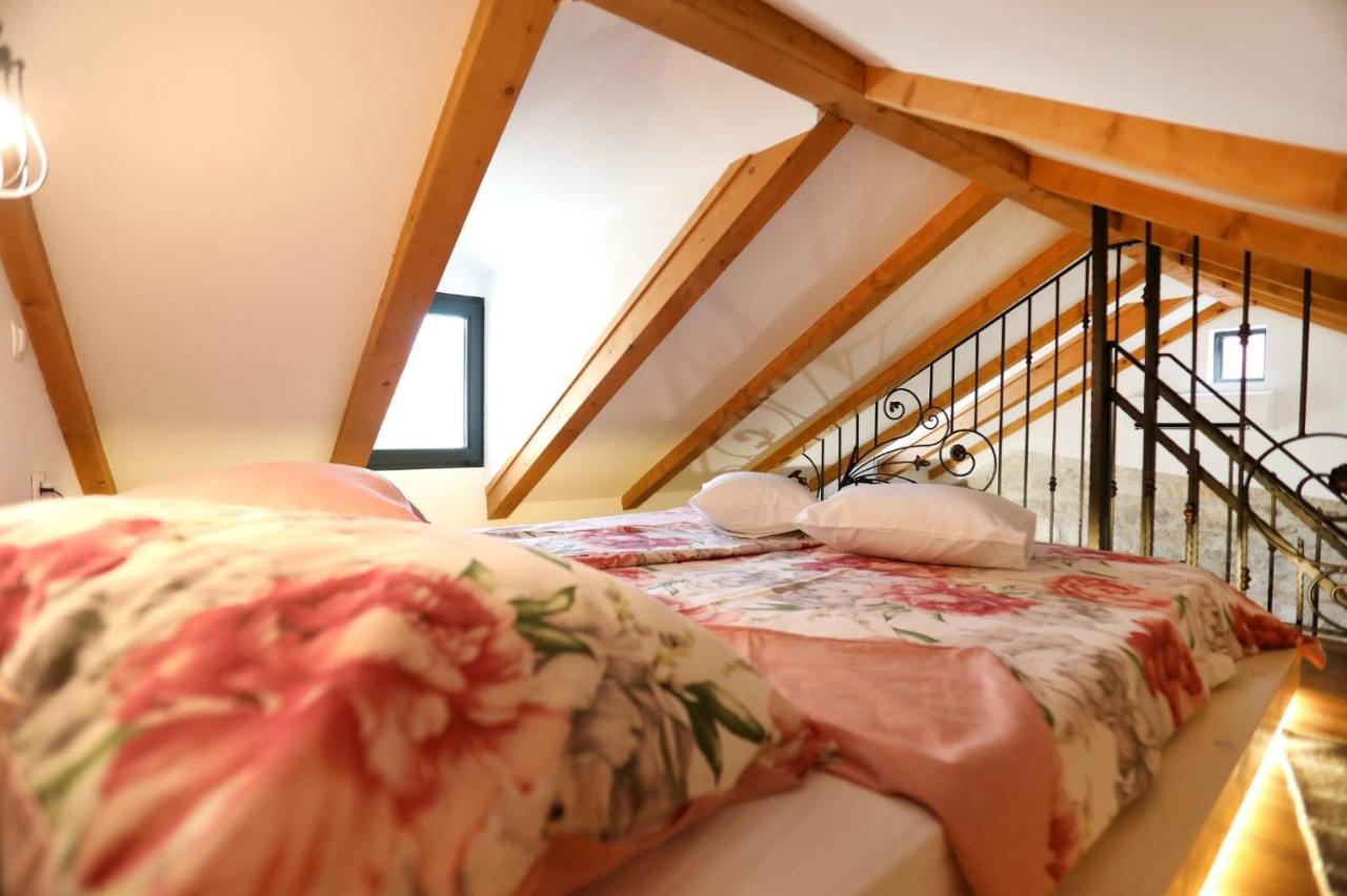 Studio Apartman Mihaella Kaštela Zewnętrze zdjęcie