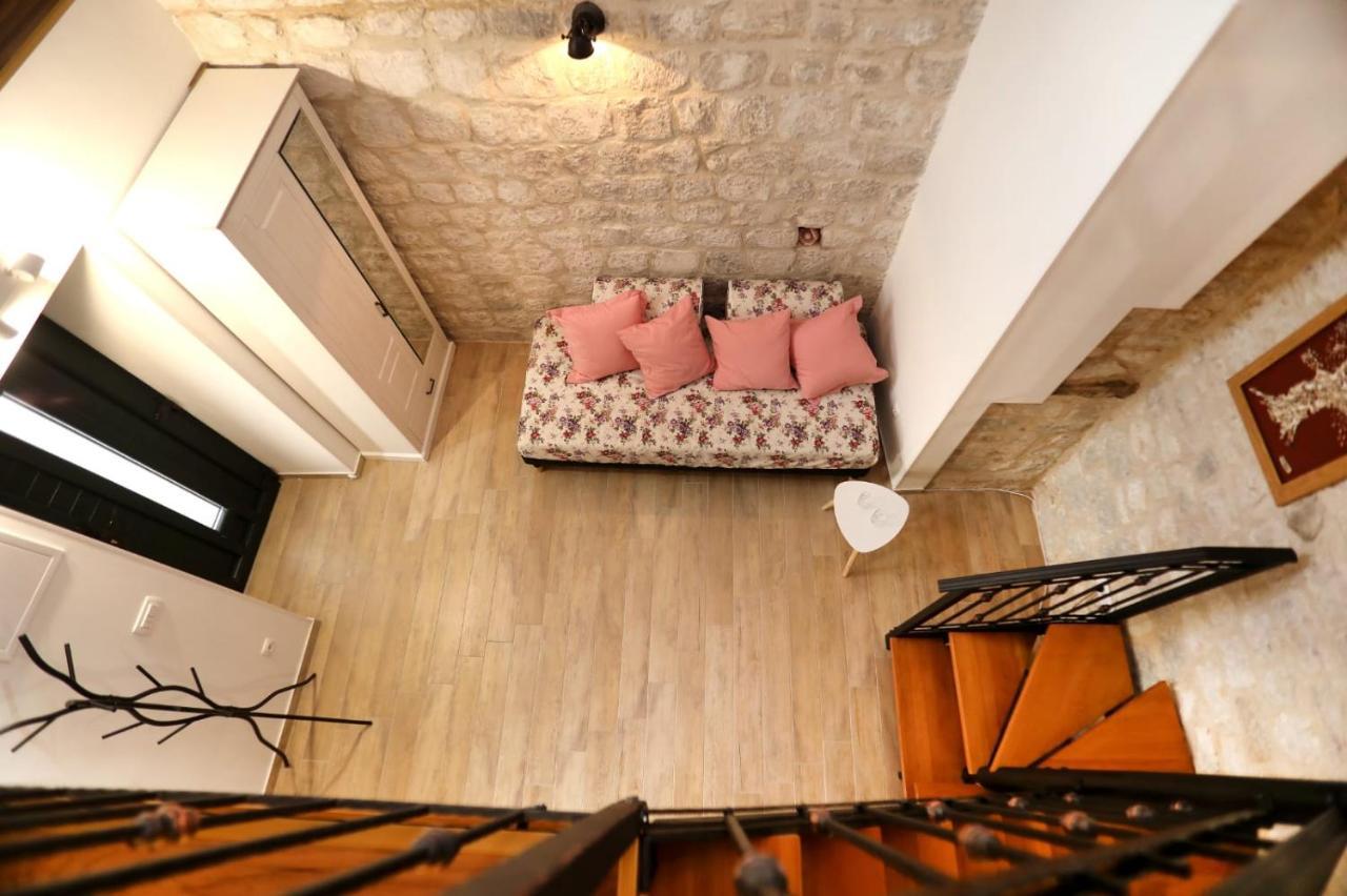 Studio Apartman Mihaella Kaštela Zewnętrze zdjęcie