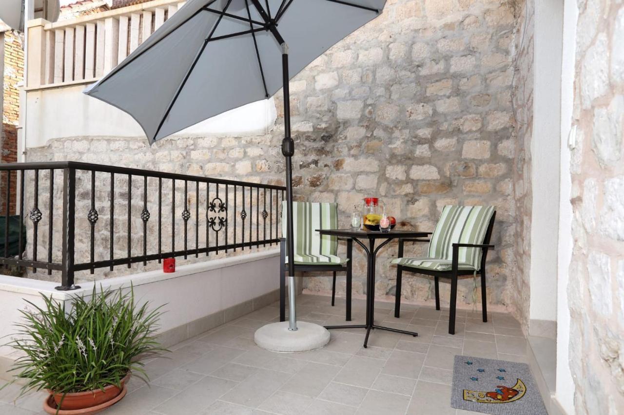 Studio Apartman Mihaella Kaštela Zewnętrze zdjęcie
